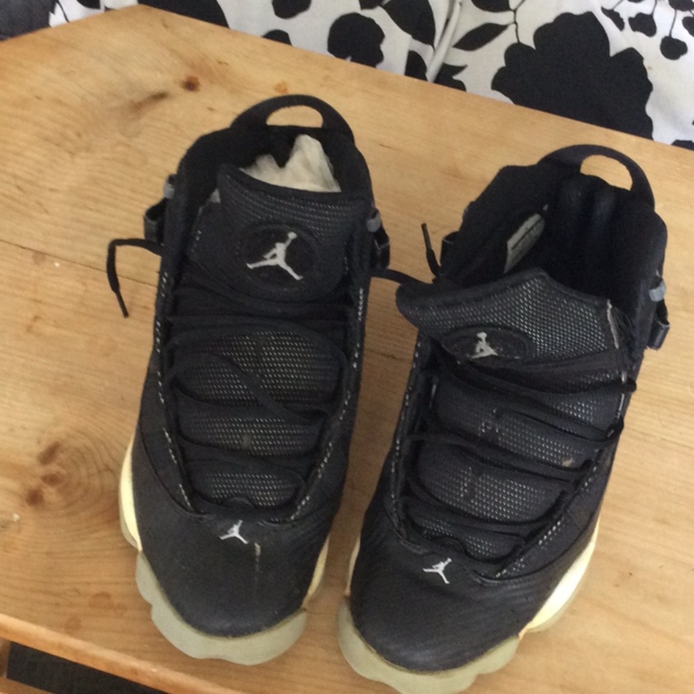 Men's Air Jordan sneakers sz11 5 used in good